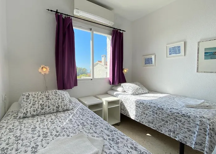 Hébergement de vacances Casa Lovisa Private Pool Casasol Nerja