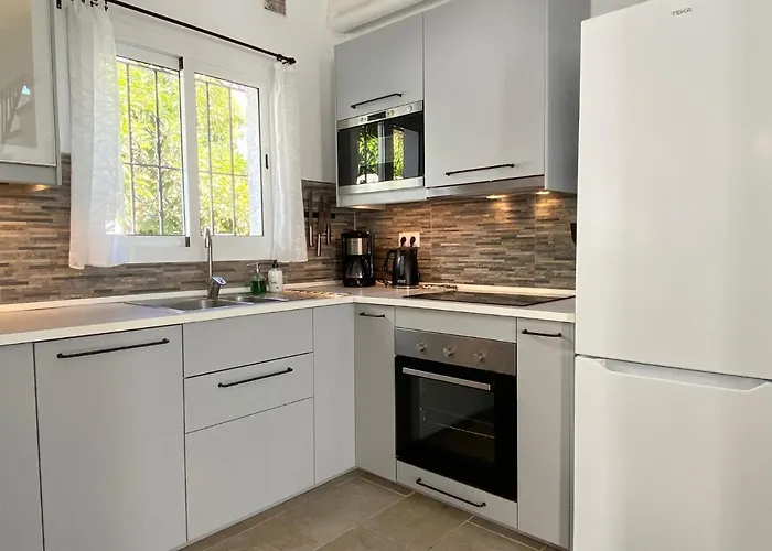 別荘 Casa Lovisa Private Pool Casasol *