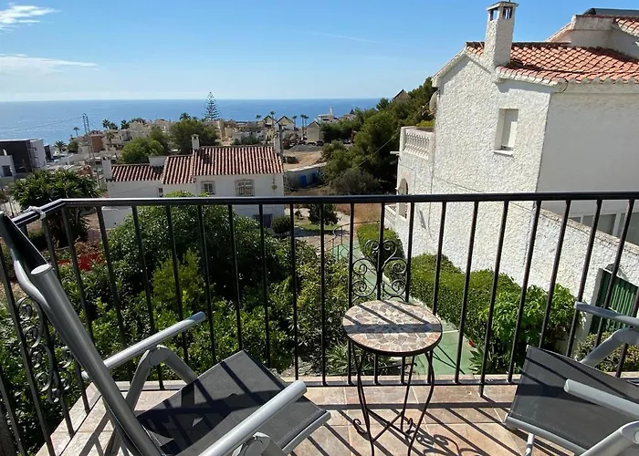 Casa Lovisa Private Pool Casasol ネルハ