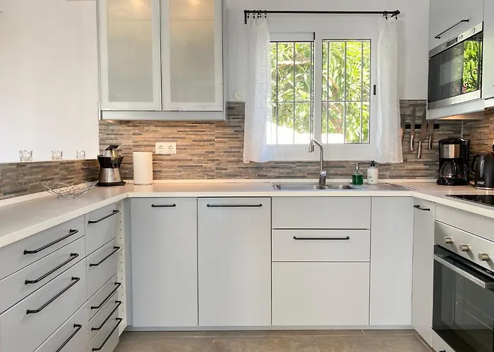 別荘 Casa Lovisa Private Pool Casasol ネルハ